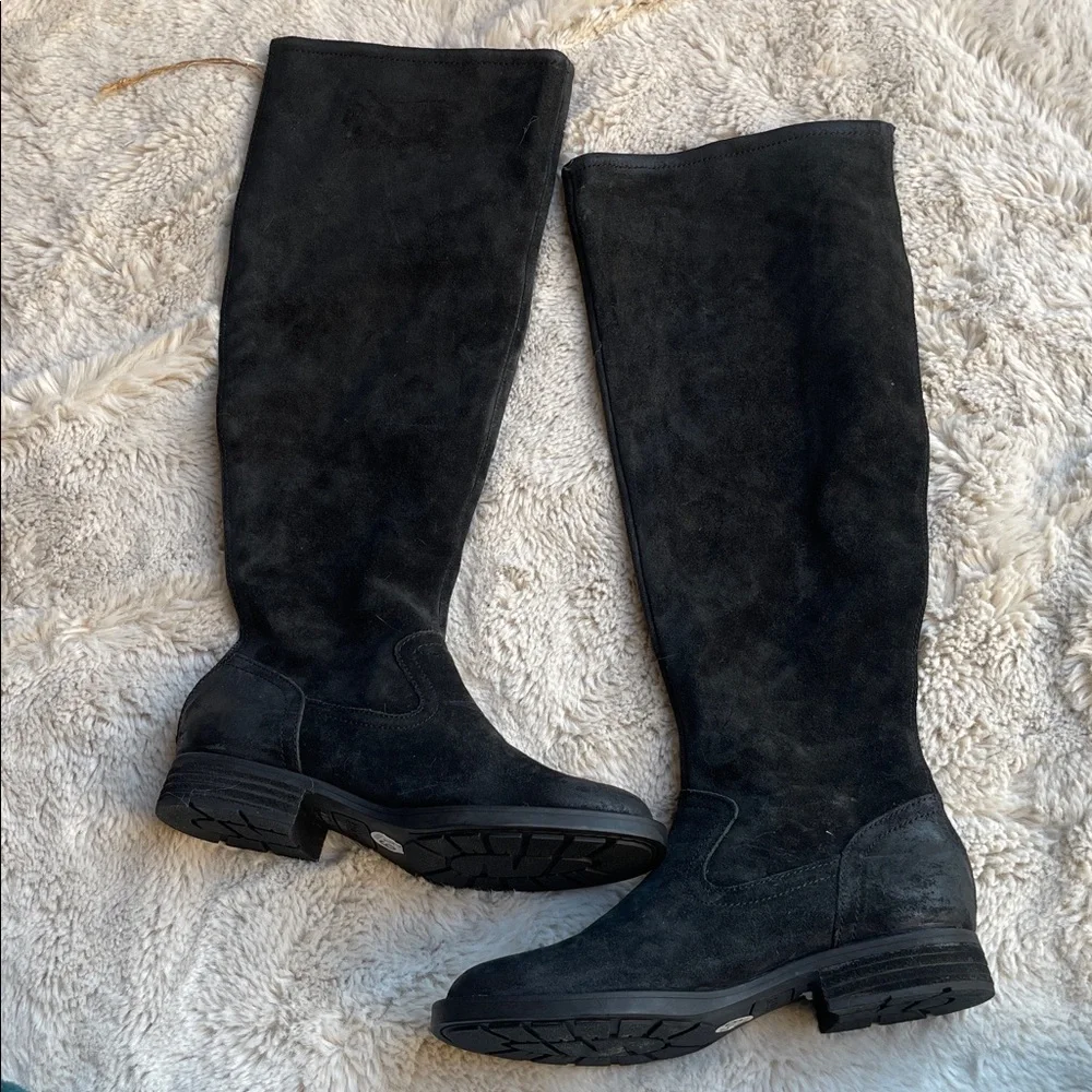 Born Borman Black Suede Knee-High Boots round toe